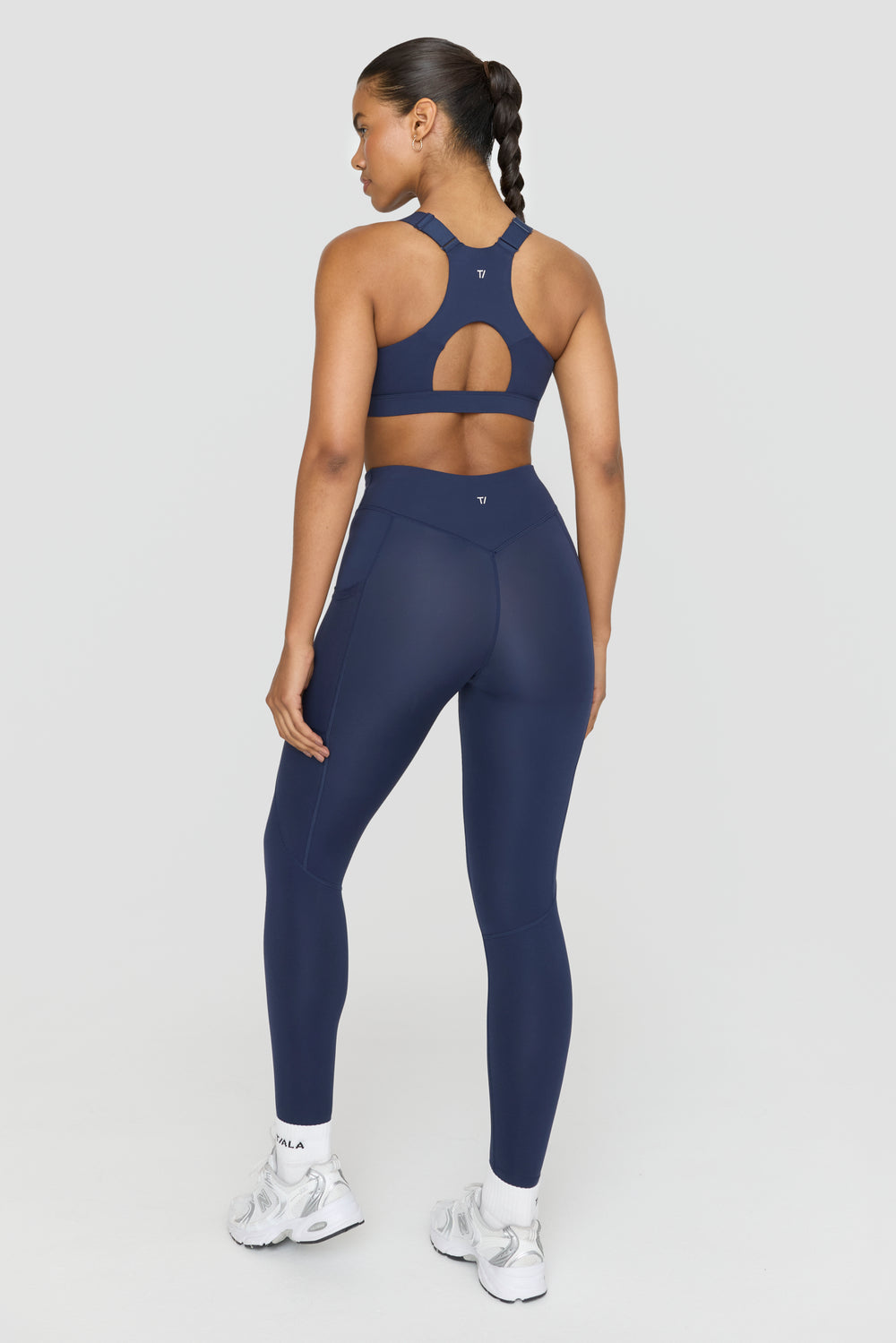 FormTech Zip Front Open Back Sports Bra - Navy