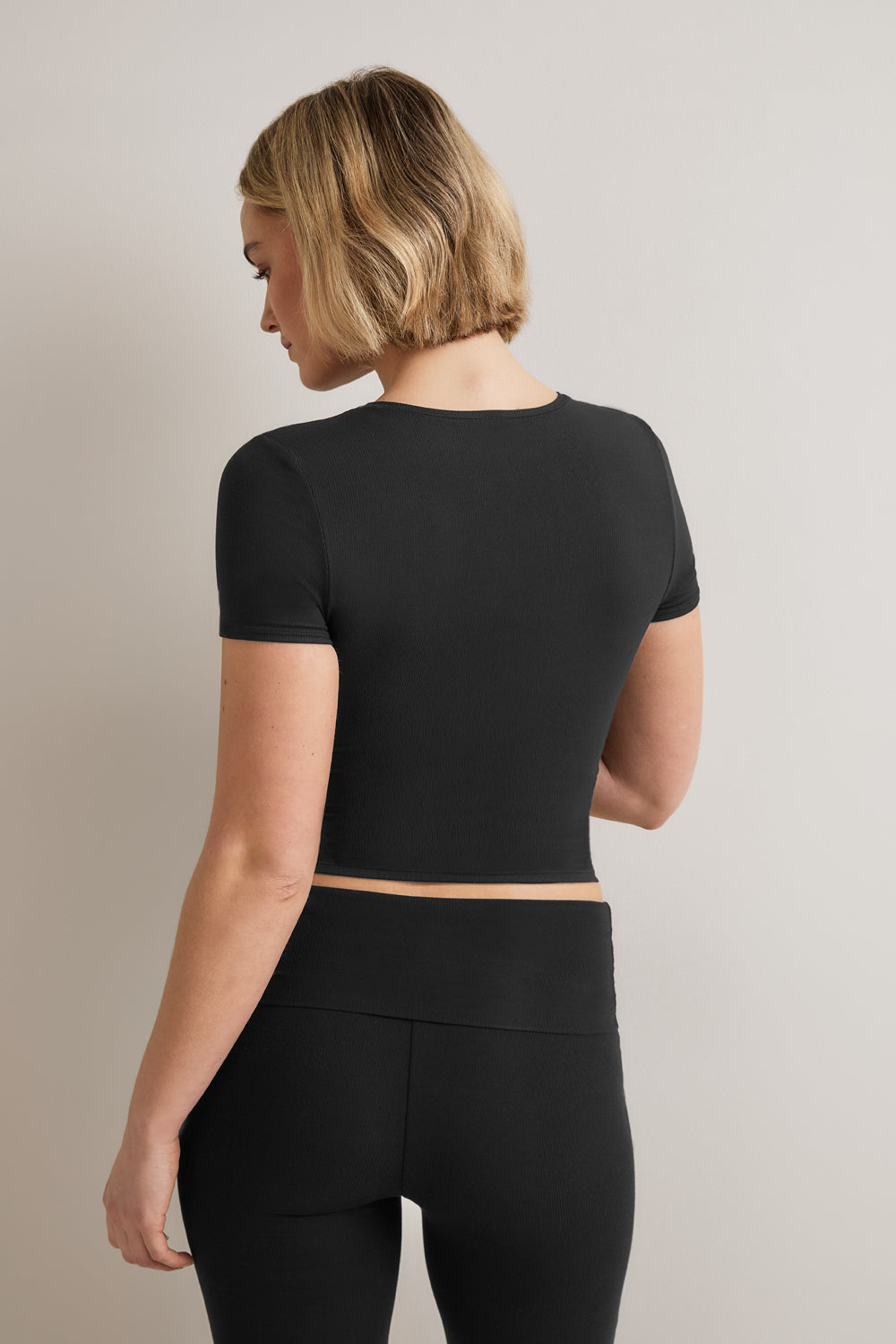 365 Sculpting Lounge T-Shirt - Shadow Black