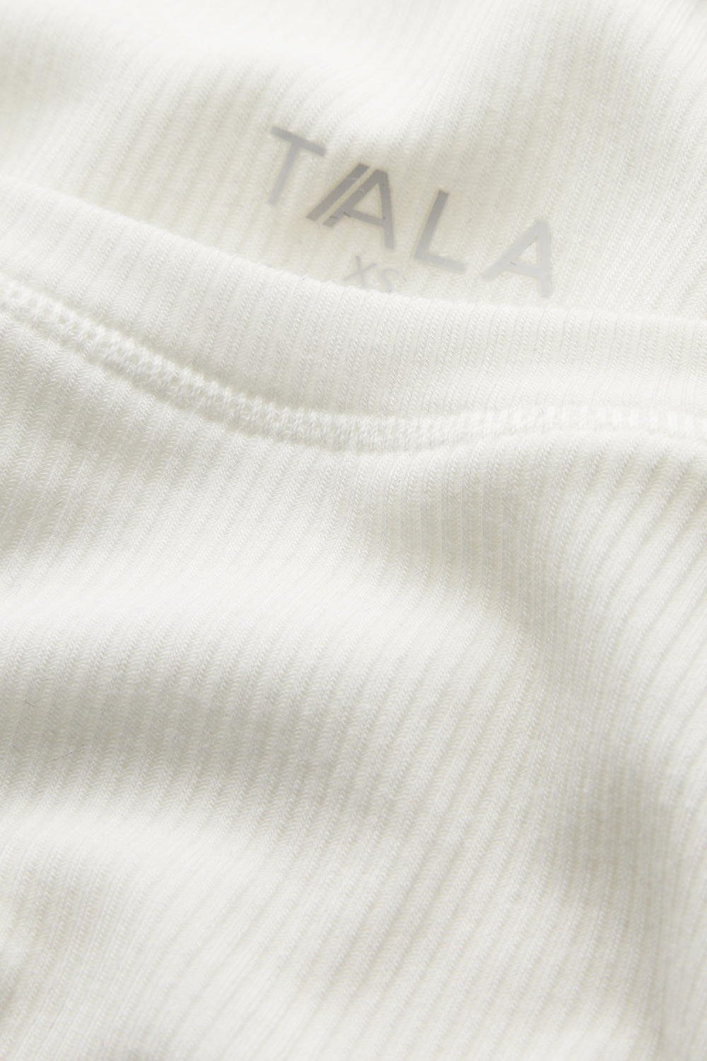 365 Sculpting Lounge T-Shirt - Coconut Milk