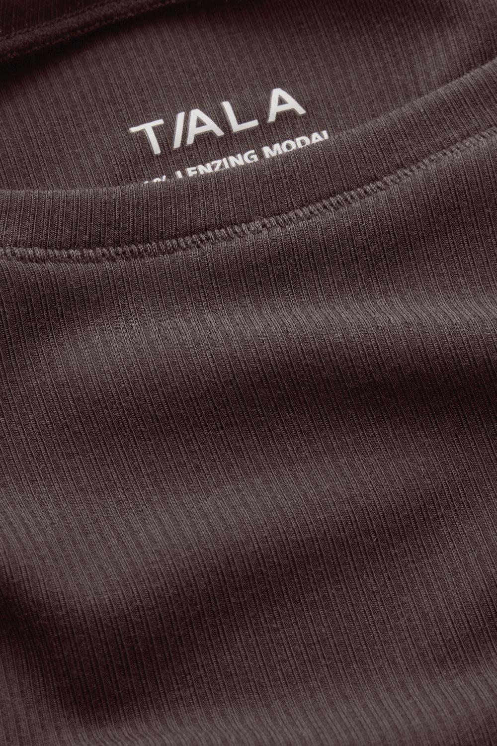 365 Sculpting Lounge T-Shirt - Espresso