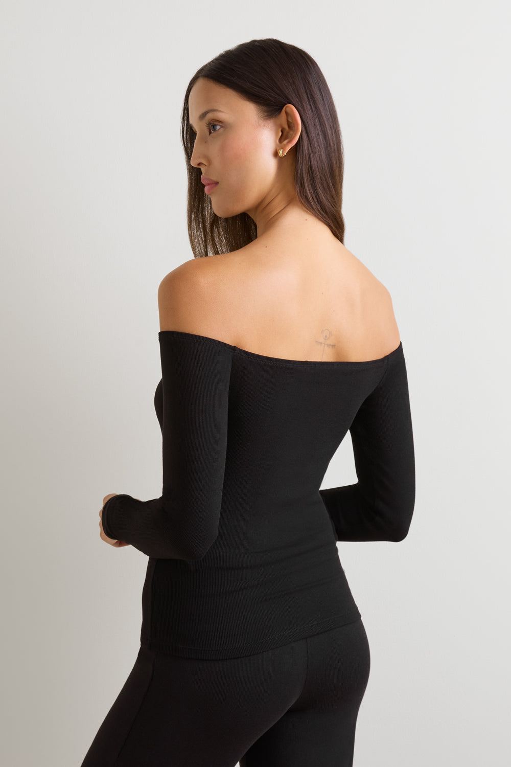 365 Rib Off Shoulder Top - Black