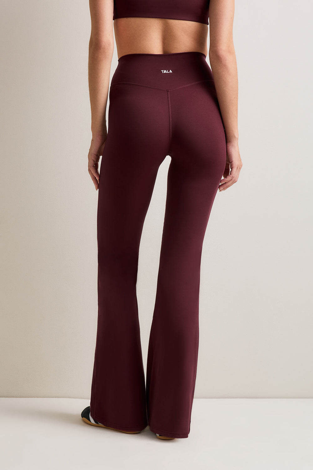 DayFlex High Waisted Flared Yoga Pant No Front Seam - Burgundy