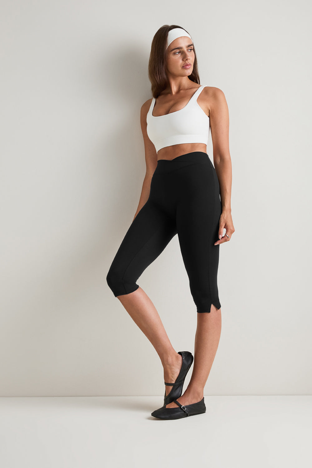 DayFlex Wrap Capri No Front Seam Legging - Shadow Black