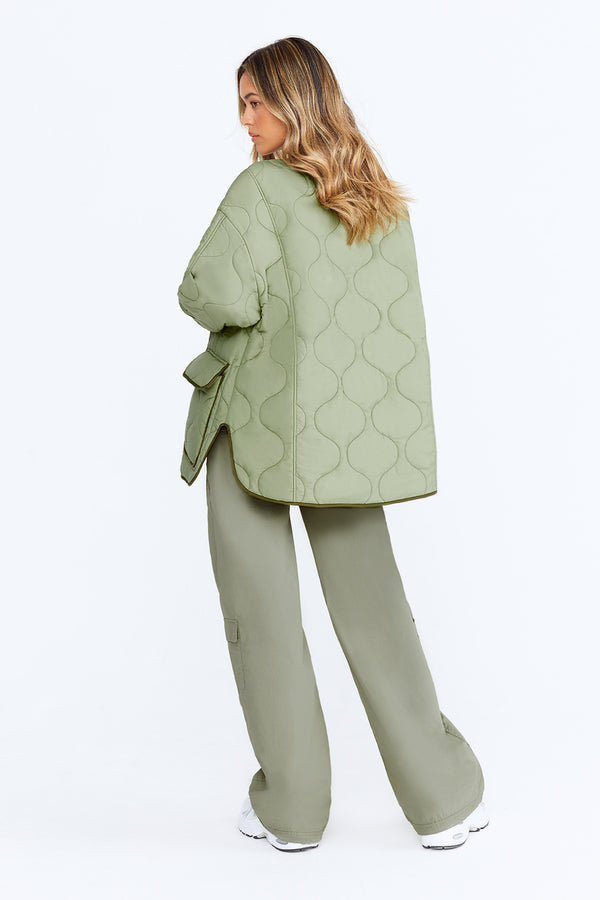 OVERSIZED REVERSIBLE QUILTED JACKET- LIGHT OLIVE AND ARMY GREEN