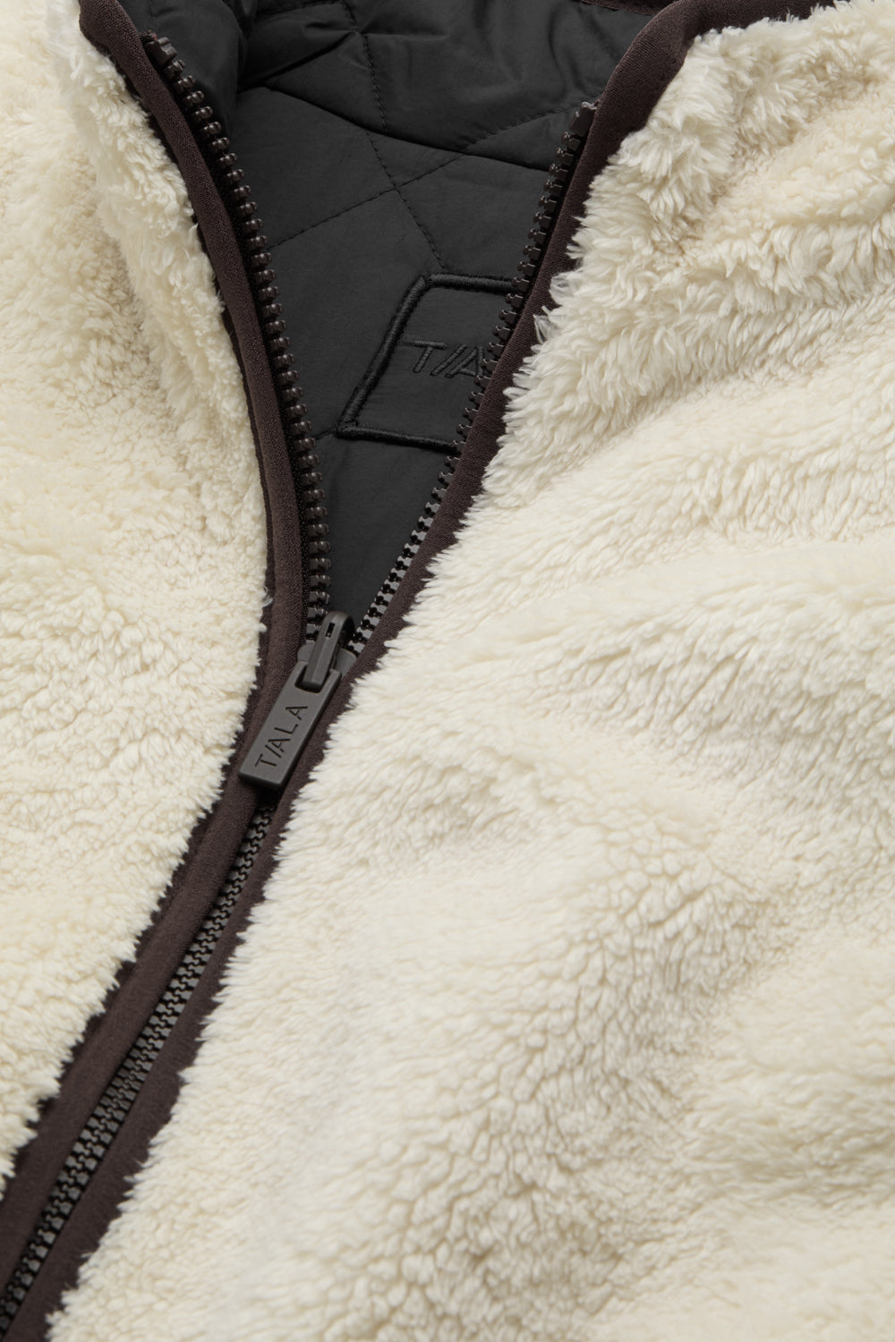Reversible Fleece Gilet - Ivory & Black