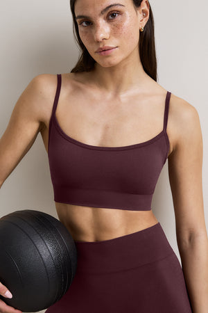 Sculpt Seamless Bandeau Sports Bra - Fig