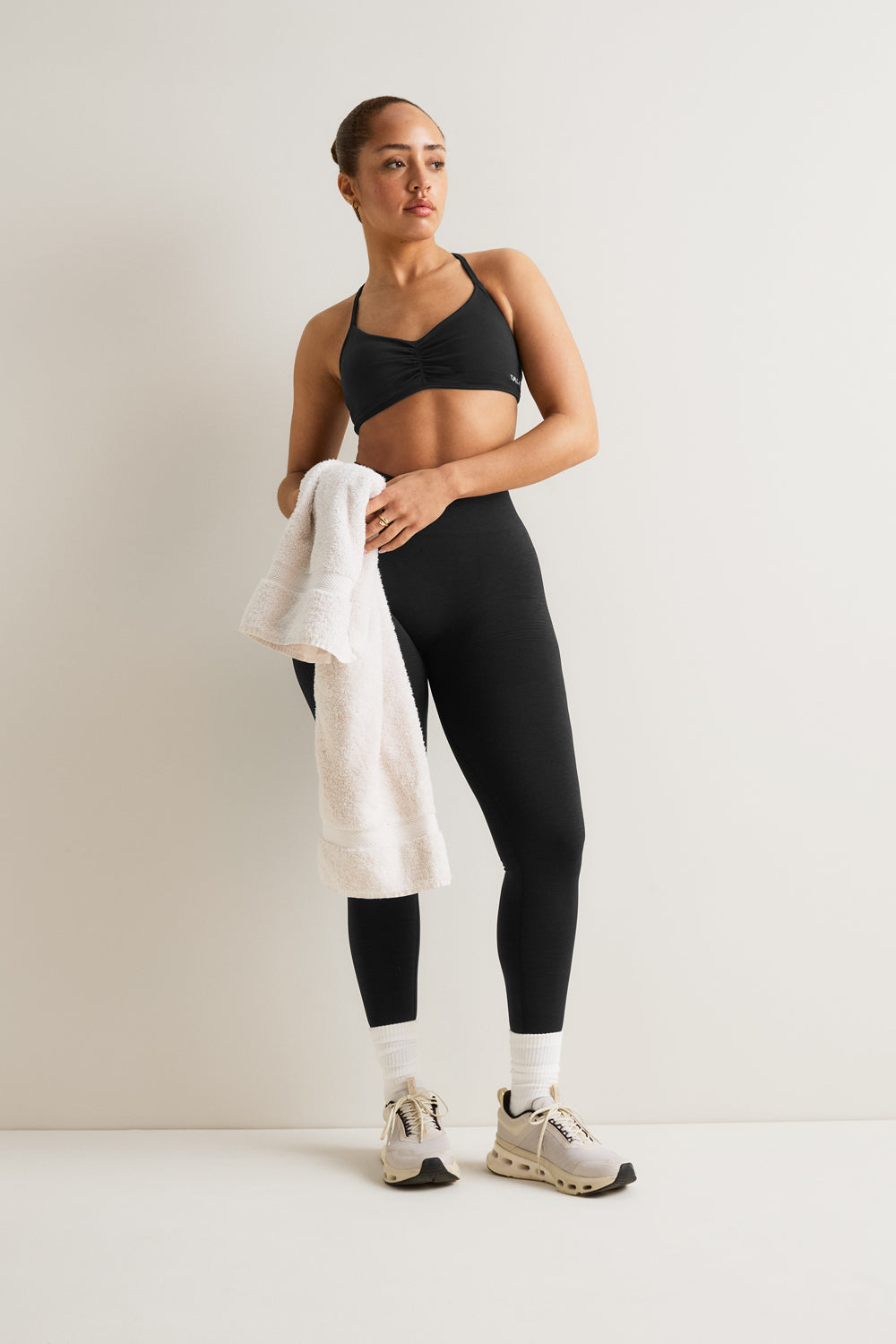 Sculpt Seamless Ruched Cross Back Sports Bra - Black Marl