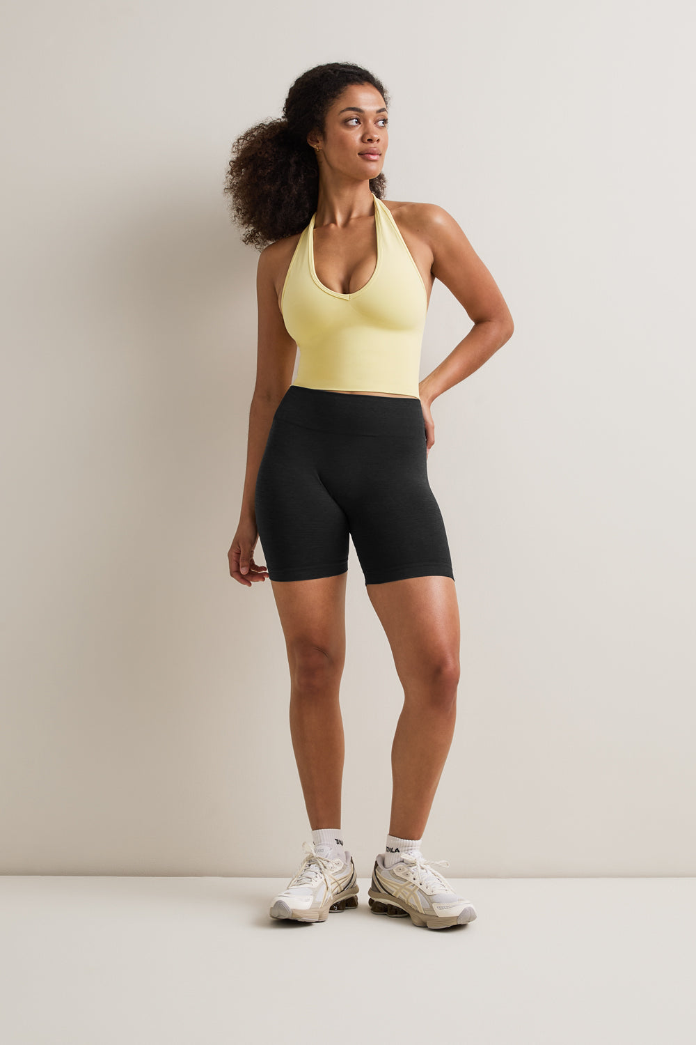 Sculpt Seamless Scrunch Shorts - Black Marl