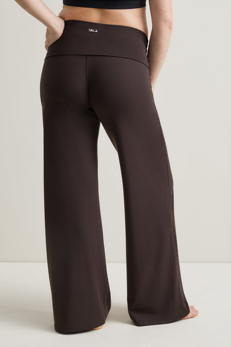 SoftSet Maternity Wide Leg Trouser - Americano