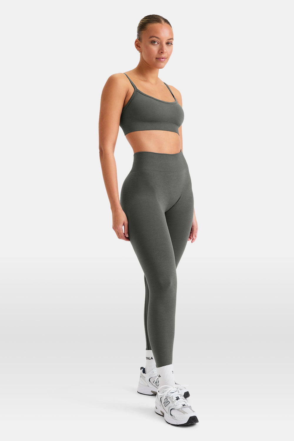 Sculpt Seamless Bandeau Sports Bra - Dark Olive Marl
