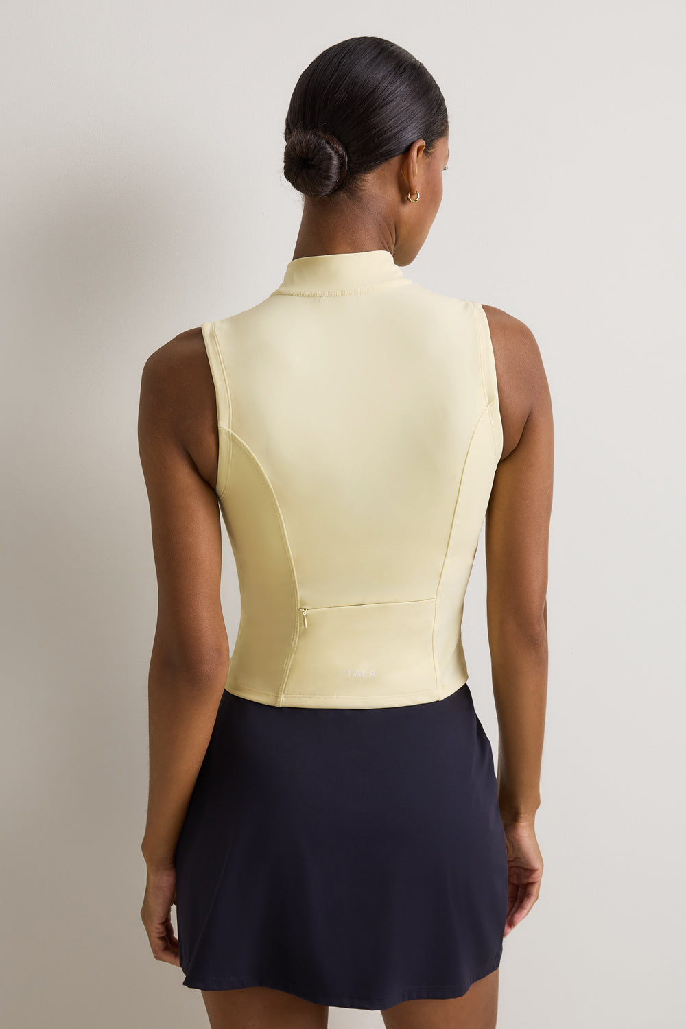 SkinLuxe Sleeveless Zip Through Running Top - Lemon Yellow