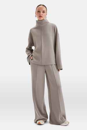 SoftSmart Wide Leg Jogger - Pebble