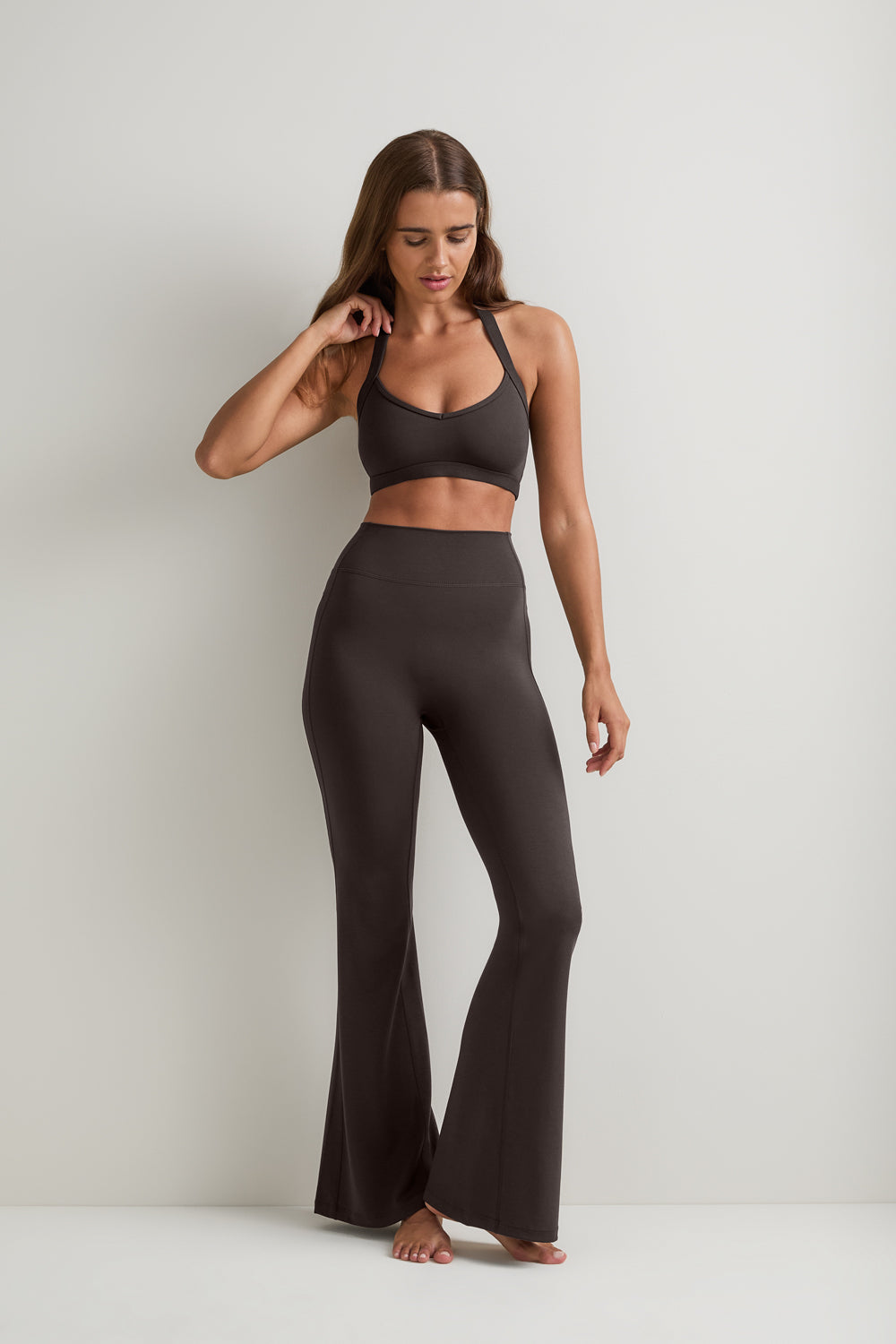 SoftSet V Neck Halter Sports Bra - Americano