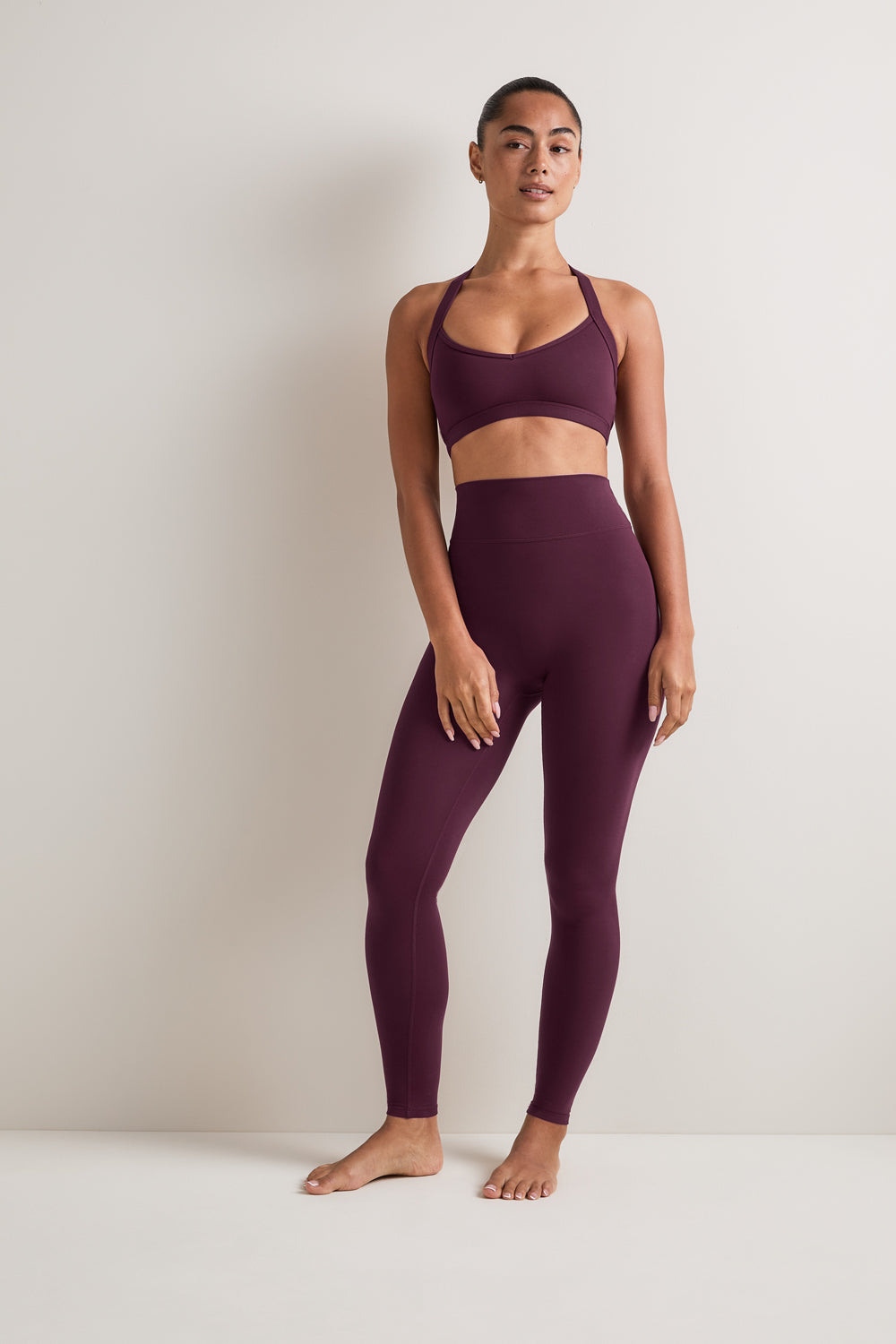 SoftSet V Neck Halter Sports Bra - Fig