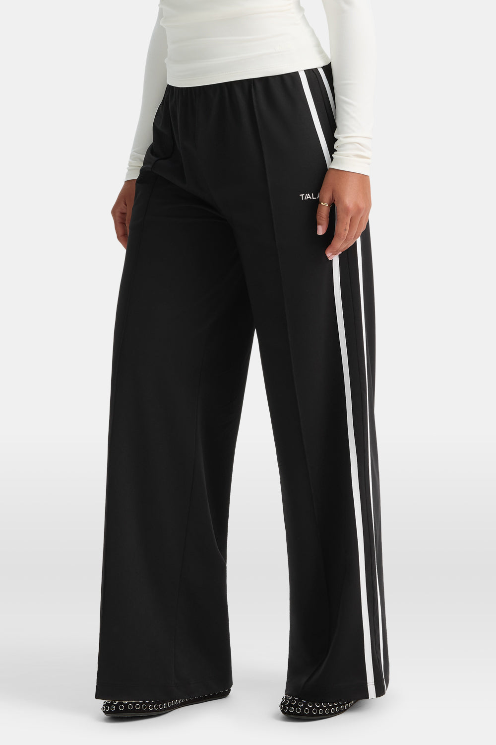 Contrast Stripe Jogger - Black