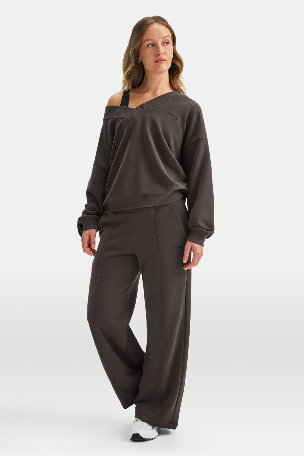 Pintuck Wide Leg Jogger - Deep Taupe