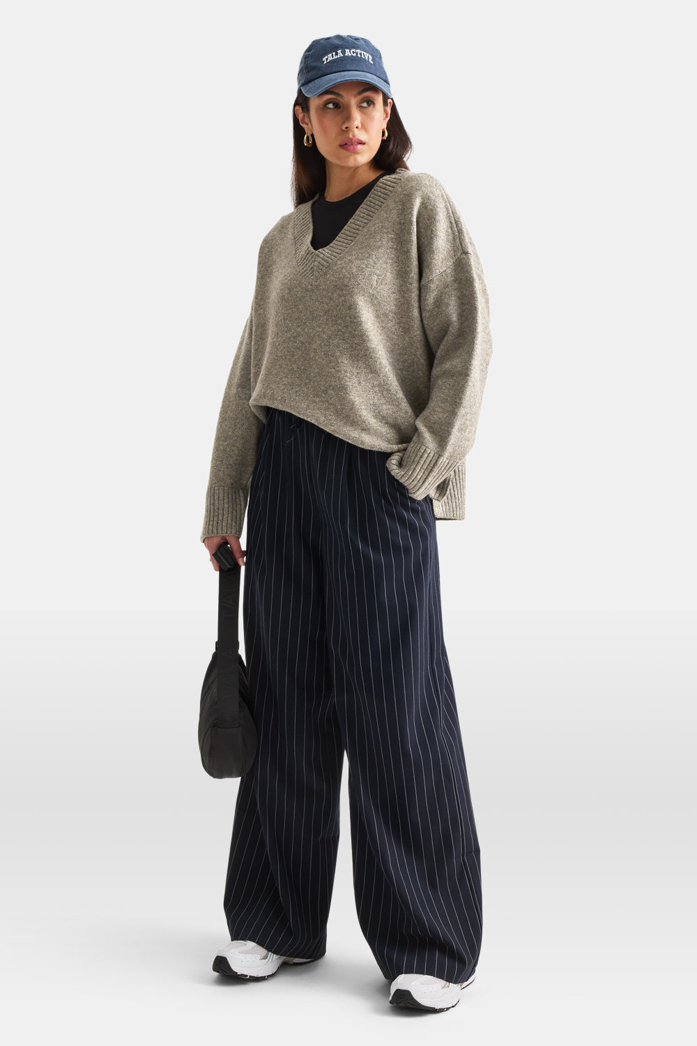 V Neck Jumper - Oat Marl