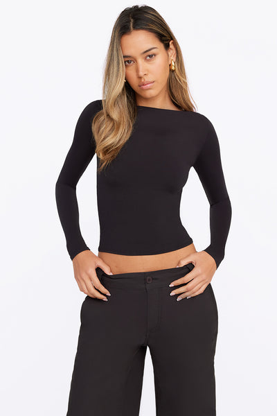 365 SECOND SKIN BOAT NECK LONG SLEEVE TOP - SHADOW BLACK