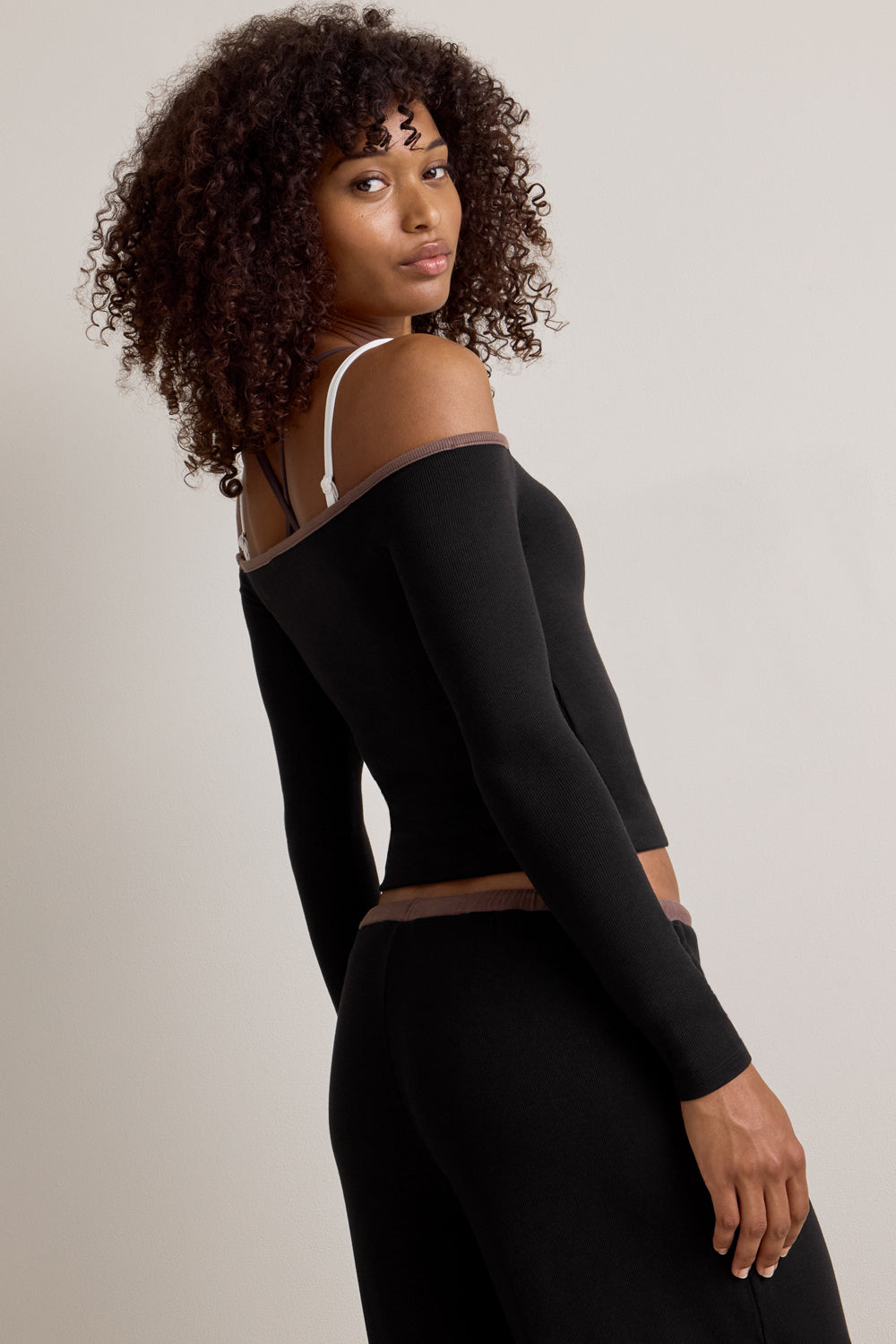 365 Rib Contrast Off  Shoulder Top - Black
