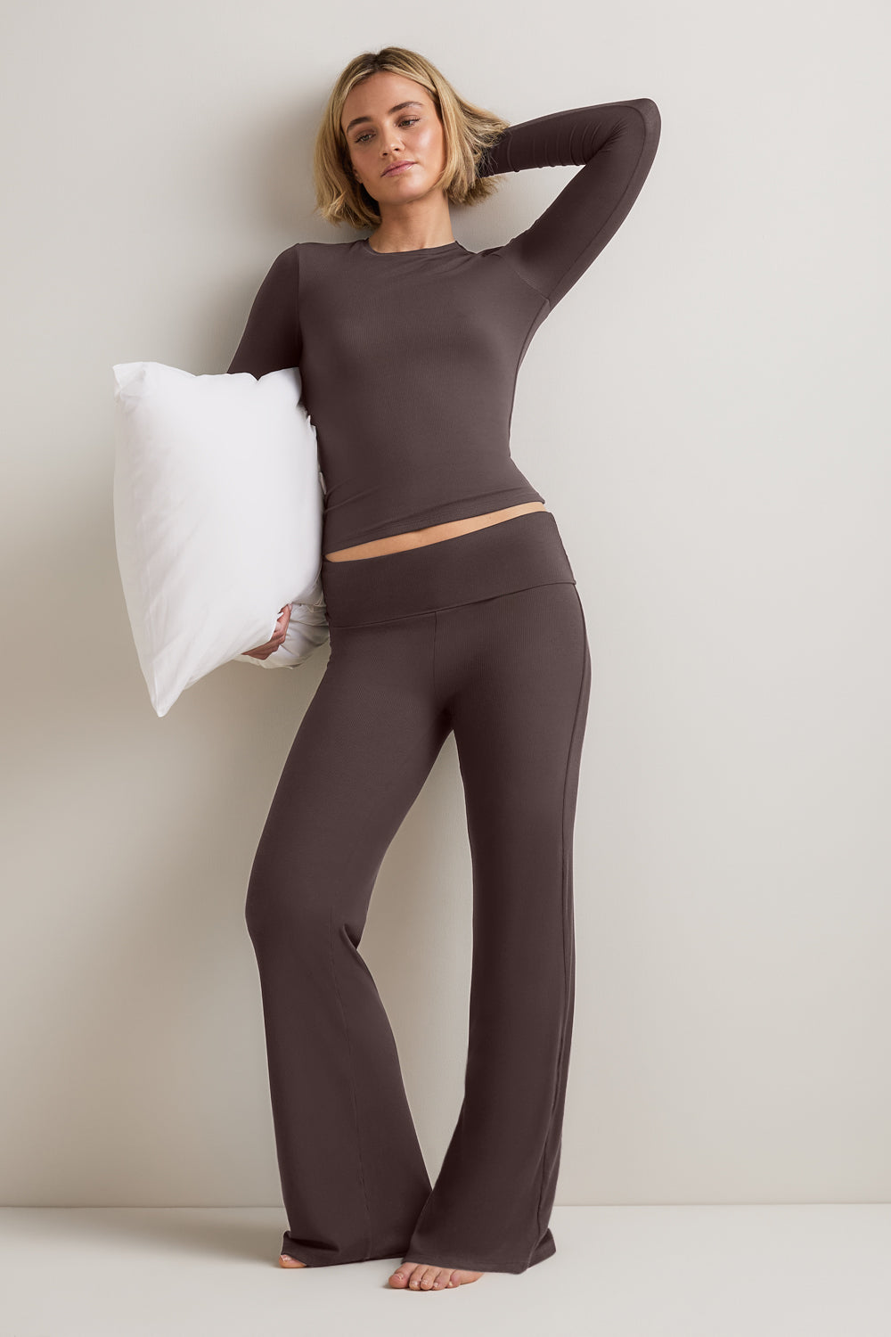 365 Sculpting Lounge Top - Espresso – TALA
