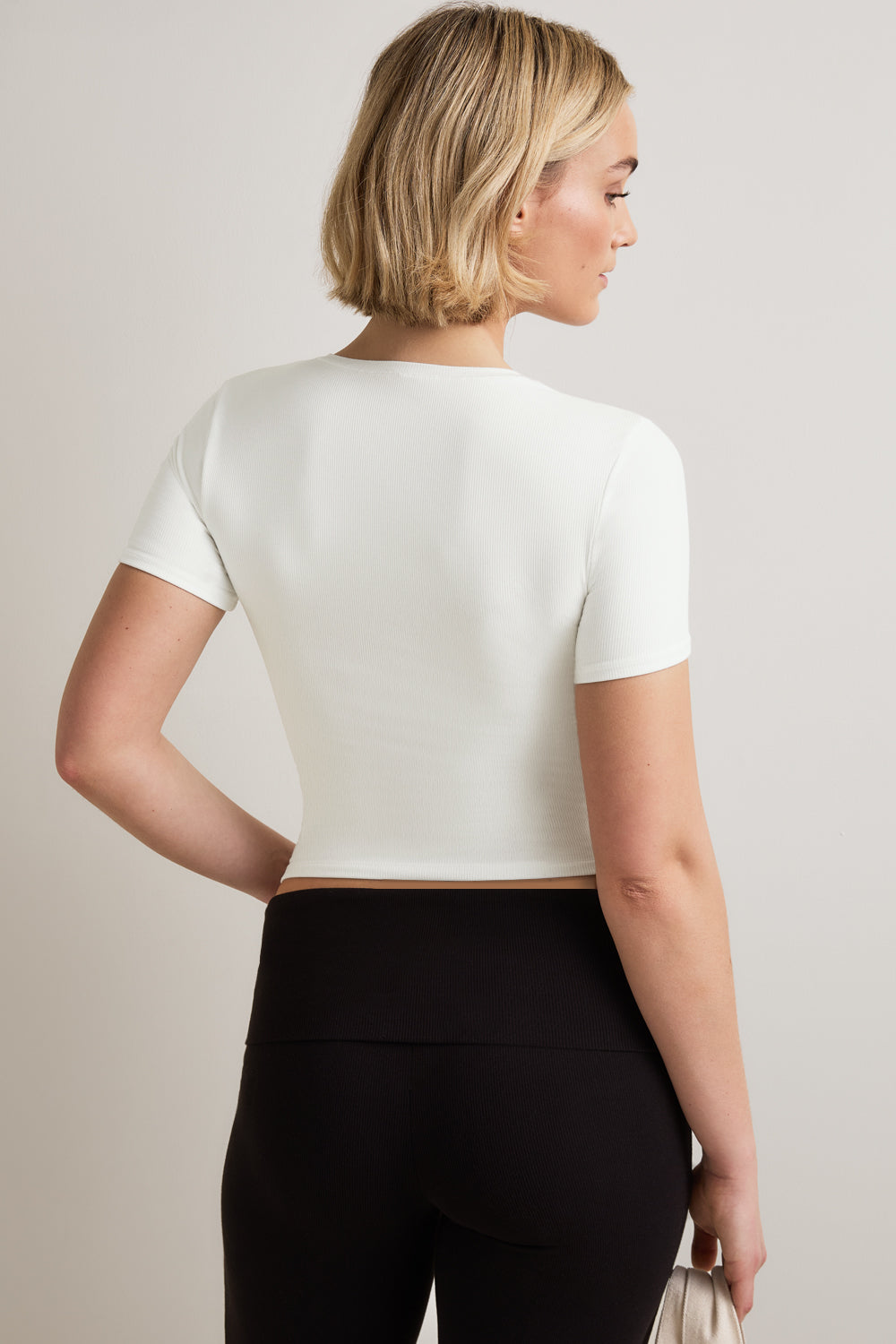 365 Sculpting Lounge T-Shirt - Coconut Milk