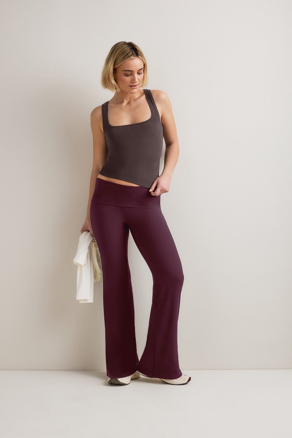 365 Rib Fold Waist Flared Trousers - Fig