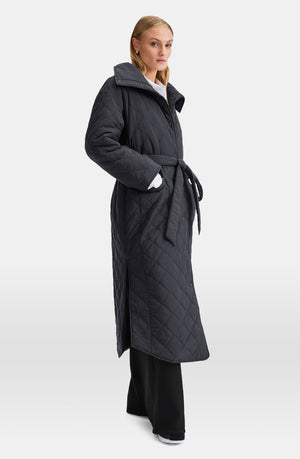 REVERSIBLE PADDED AND QUILTED LONGLINE EVERYTHING OVERCOAT - BLACK