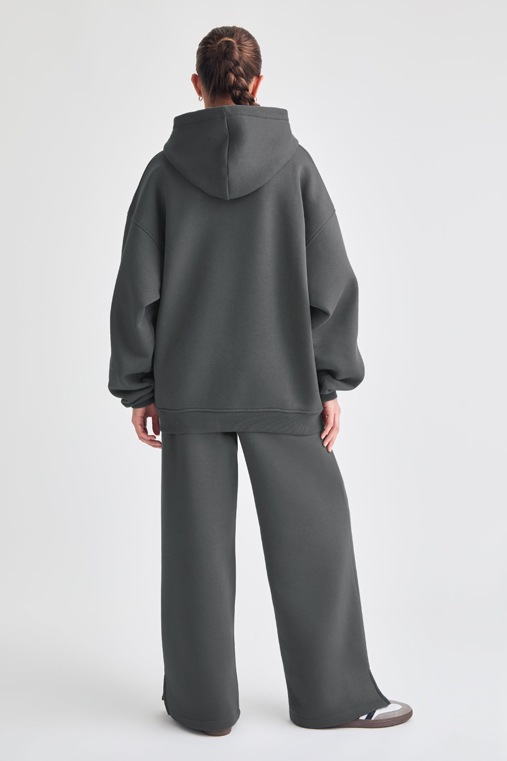 WIDE LEG CLUB LOGO JOGGER - CHARCOAL