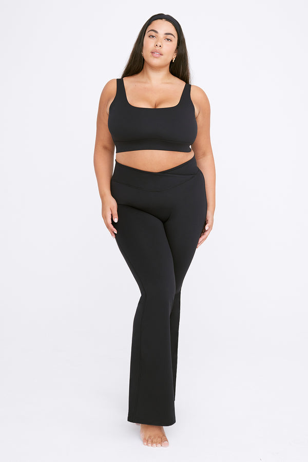 Old Navy Super Flare Extra High Rise Yoga Pants Black Size XS - $12 - From  Talia