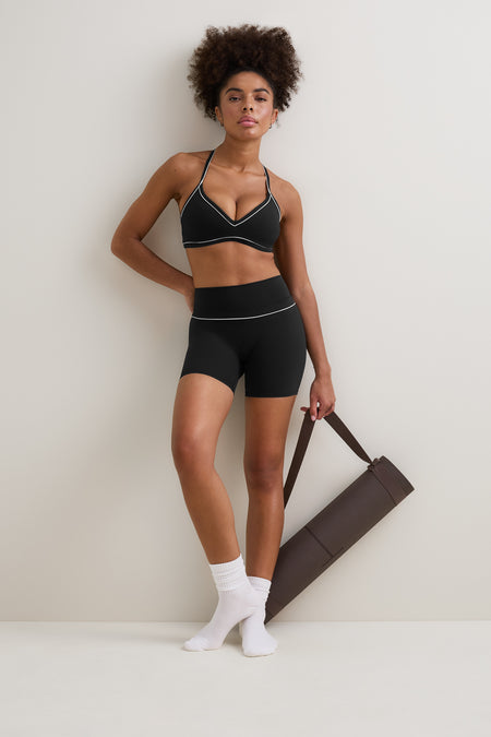 DayFlex Contrast Sweetheart Sports Bra - Shadow Black