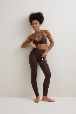 DayFlex Contrast Sweetheart Sports Bra - Chestnut Brown