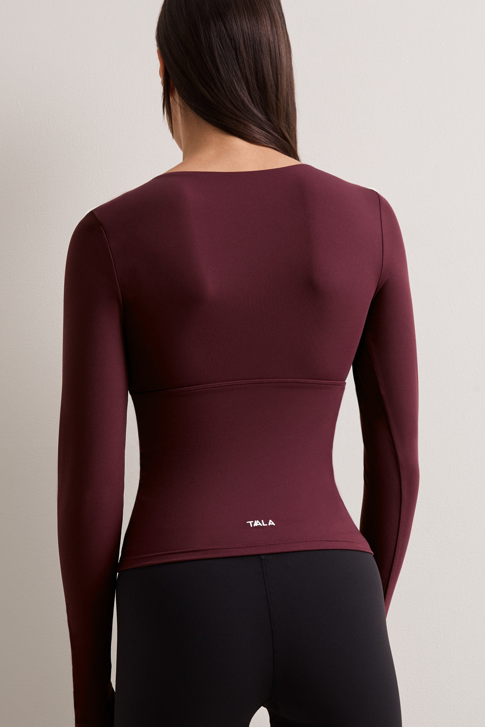 DayFlex V Neck Top - Burgundy