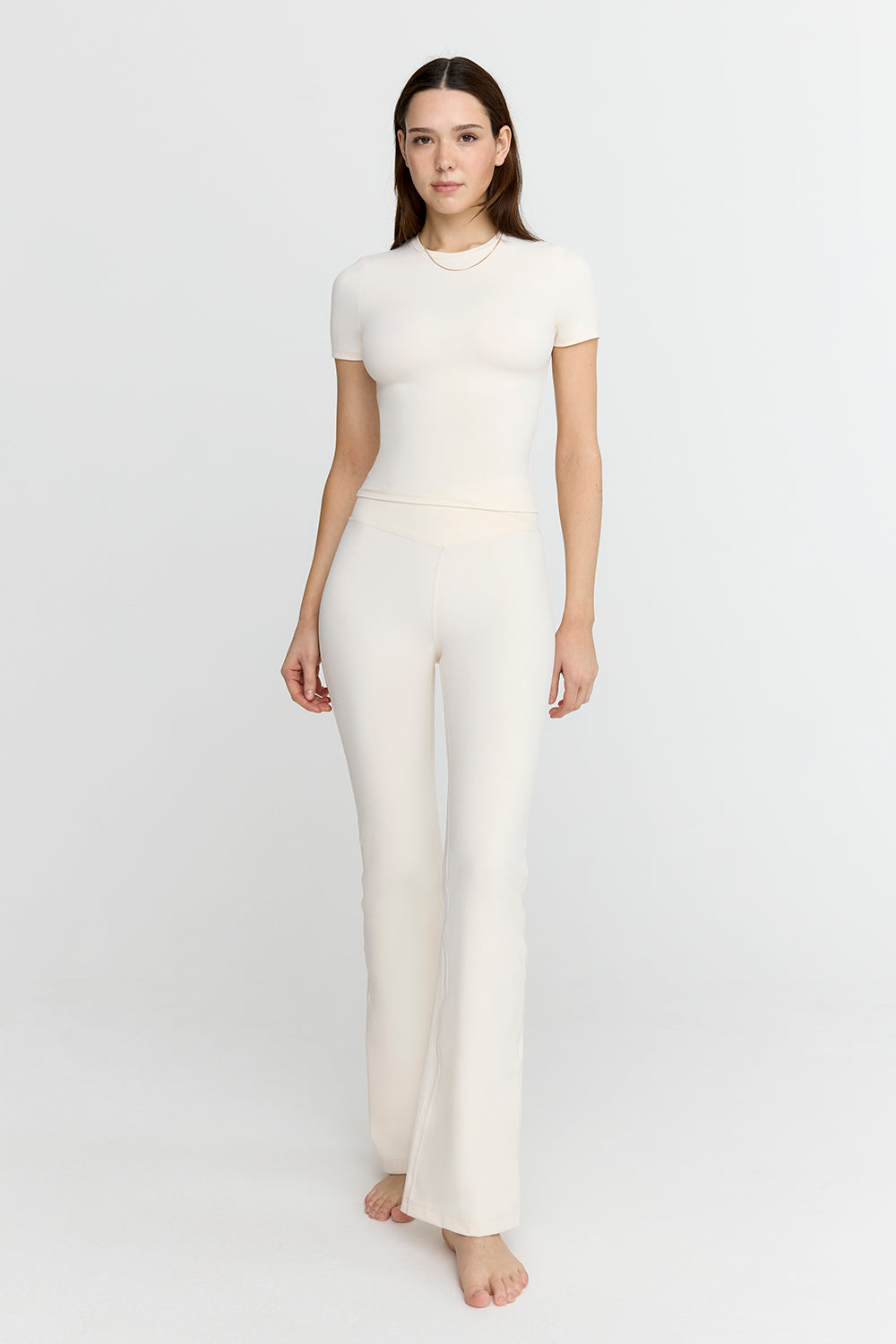 DAYFLEX ESSENTIAL T-SHIRT - BUTTERMILK