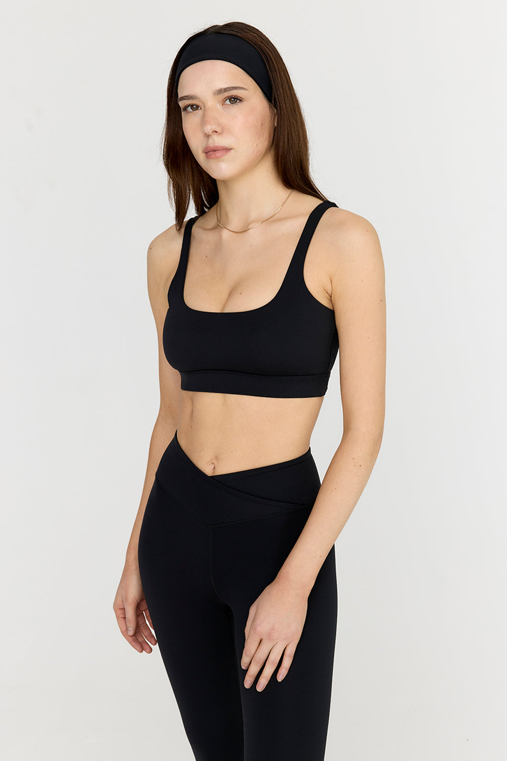 DAYFLEX ESSENTIAL SQUARE NECK SPORTS BRA - SHADOW BLACK – TALA