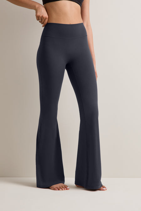 DayFlex High Waisted Flared Yoga Pant No Front Seam - Midnight Navy
