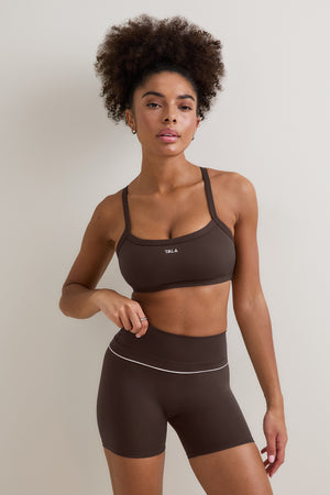 DayFlex Contrast Sweetheart Short - Chestnut Brown