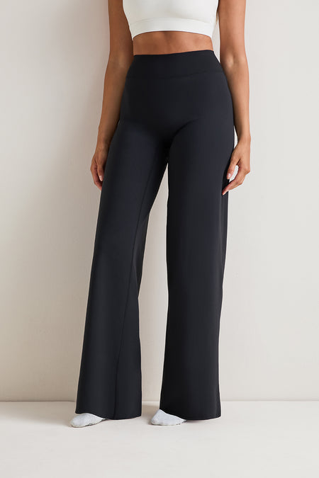 DayFlex Straight Leg Yoga Pant - Shadow Black