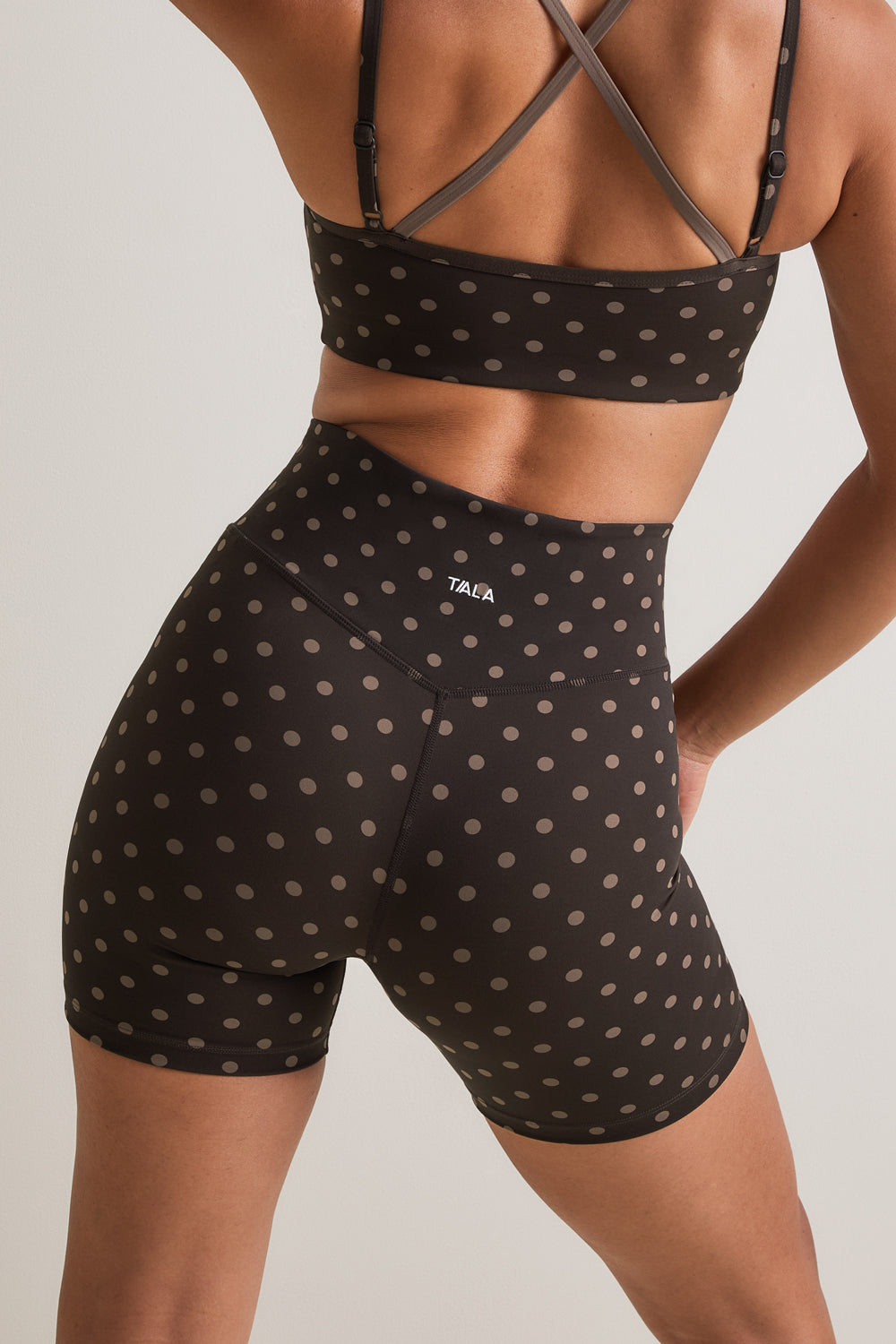 DayFlex Wrap Cycling Shorts - Americano Polka Dot