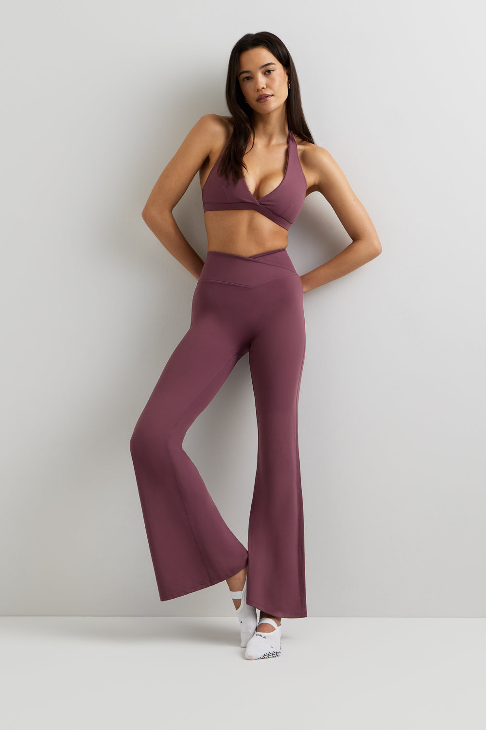 DayFlex Wrap Flared Yoga Pant No Front Seam - Light Fig