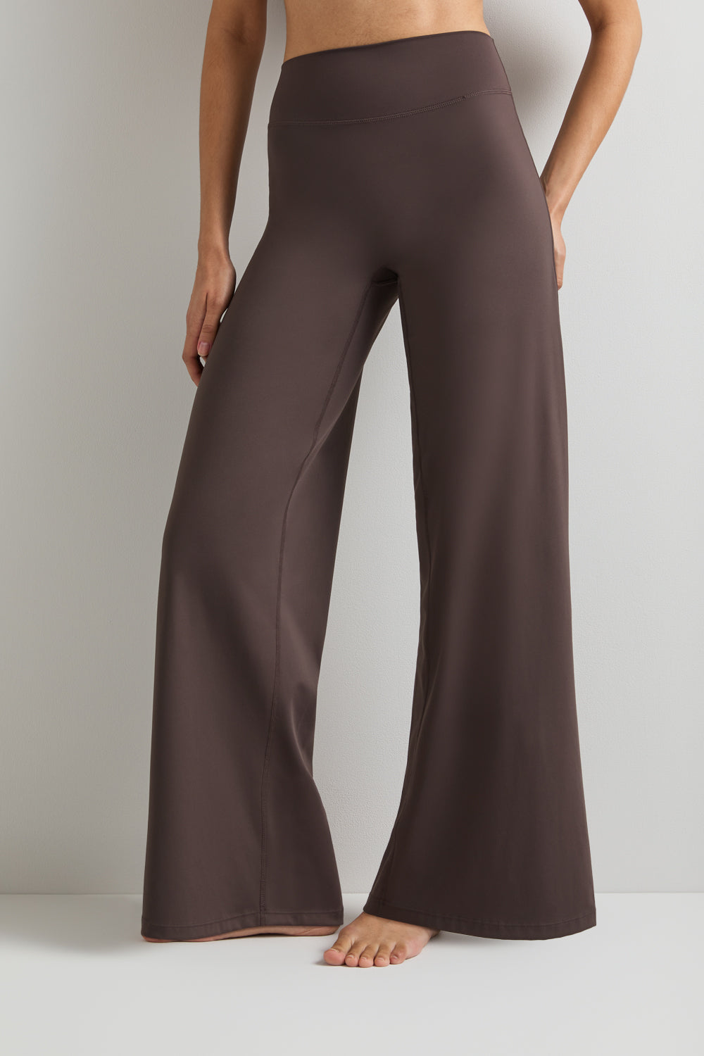 DayFlex Straight Leg Yoga Pant - Mocha Brown