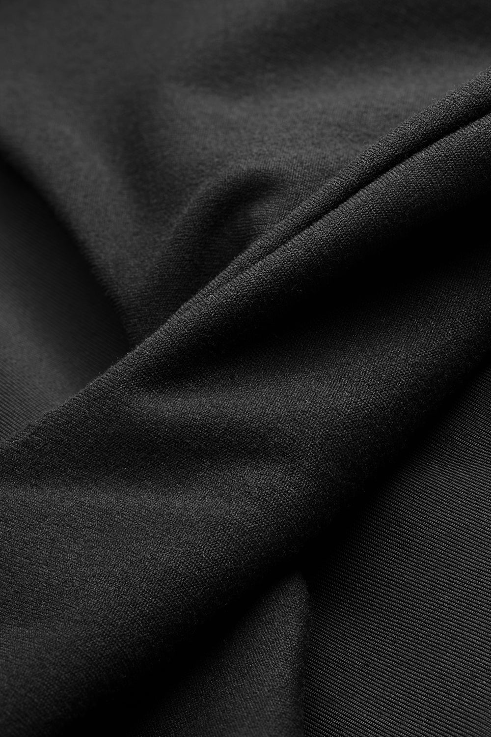 DayFlex Twist Front Sports Bra - Shadow Black