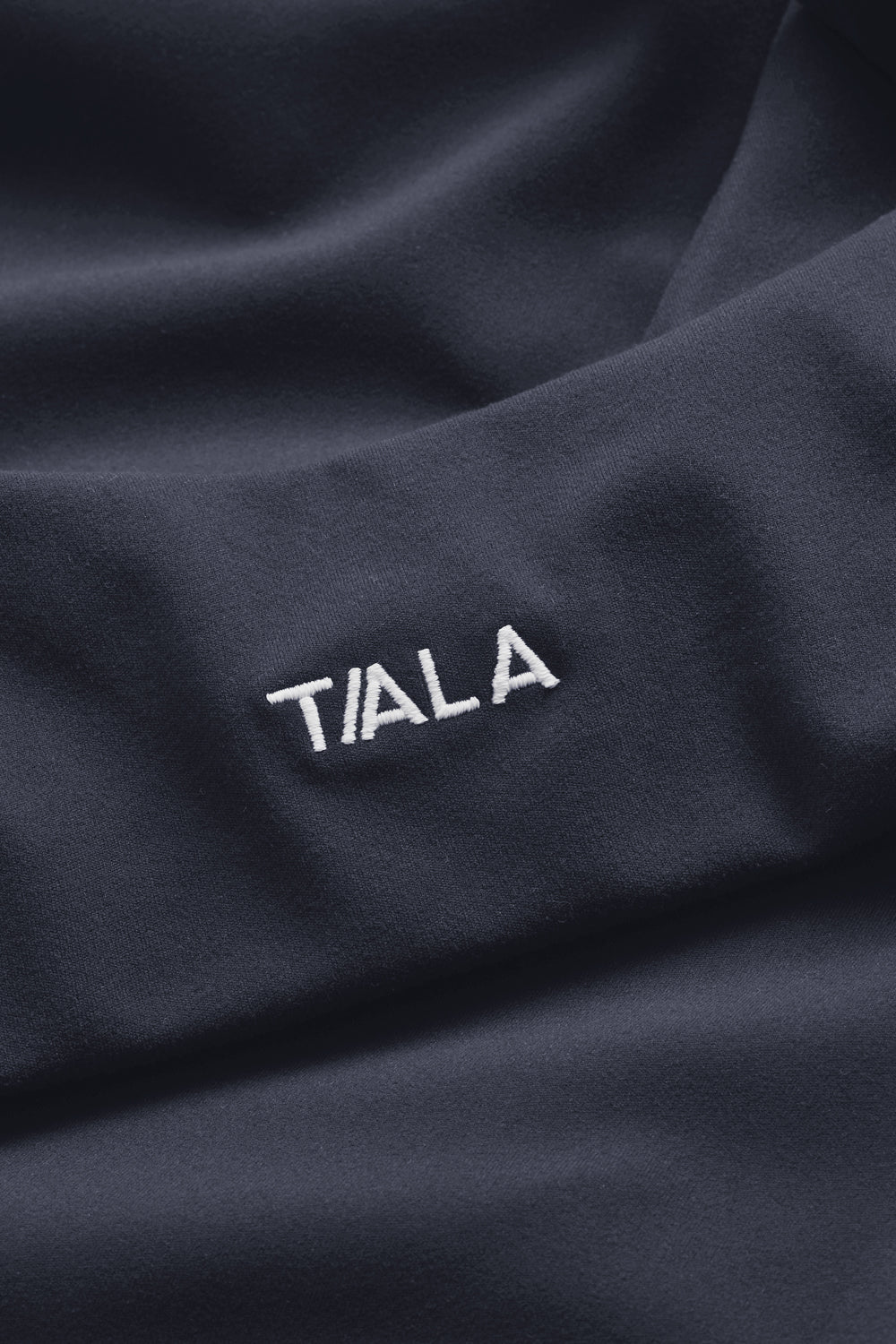 DayFlex Twist Front Sports Bra - Midnight Navy