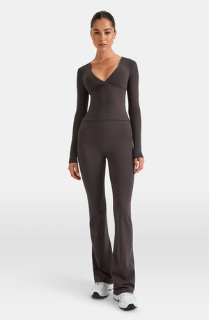 DAYFLEX BUILT-IN SUPPORT V NECK LONG SLEEVE TOP - COOL ESPRESSO