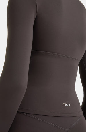DAYFLEX BUILT-IN SUPPORT V NECK LONG SLEEVE TOP - COOL ESPRESSO