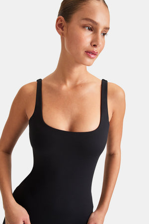 DayFlex Built-In Support Essential Square Neck Vest - Shadow Black