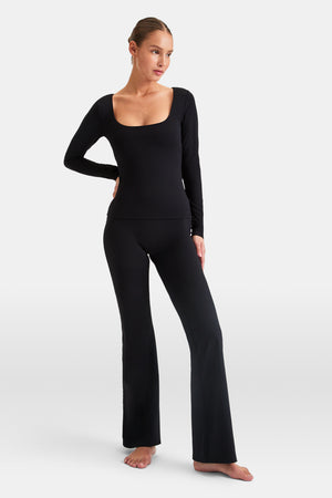DayFlex Scoop Neck Top - Shadow Black