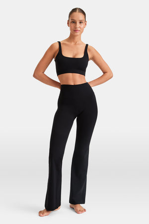 DayFlex Square Neck Sports Bra - Shadow Black