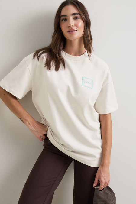 Seashells Graphic Tee - Ivory / Aqua Blue
