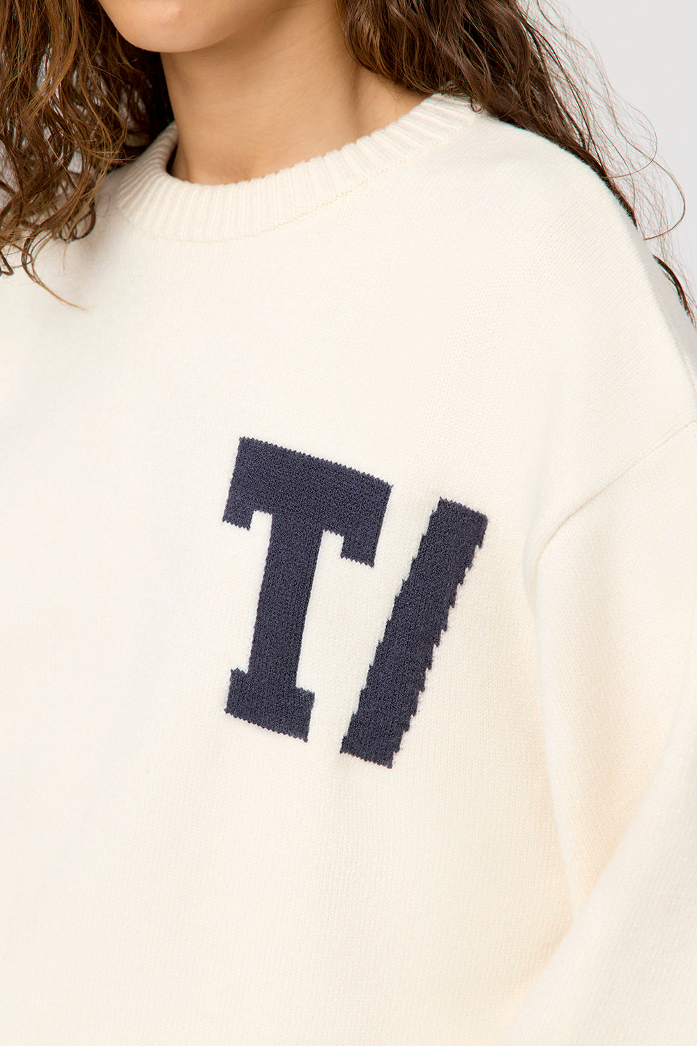 T LOGO KNIT SWEATER - MILK AND CHARCOAL
