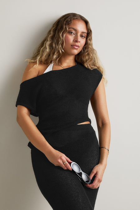 Beach Knit Asymmetric Top - Shadow Black
